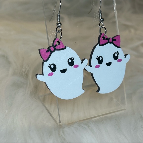 Wooden Ghost Earrings - Picture 3 of 5
